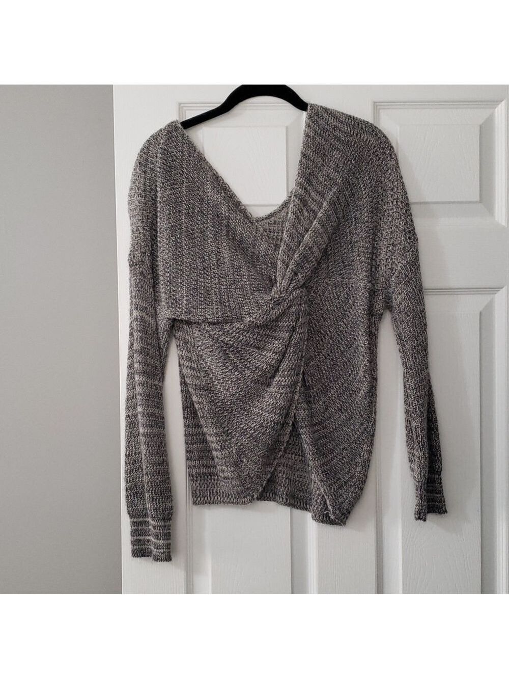 Sweater - Picture 2 of 5